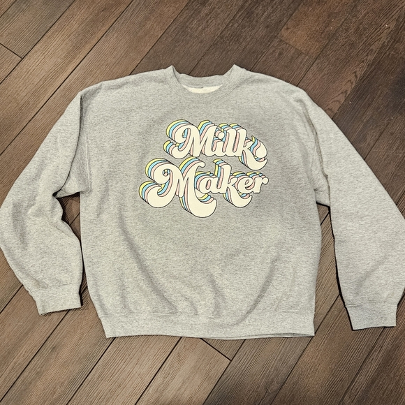 Milk Maker Rainbow Sweatshirt, Gray Crew neck, Size XL, The Little Milk Bar - Picture 2 of 6